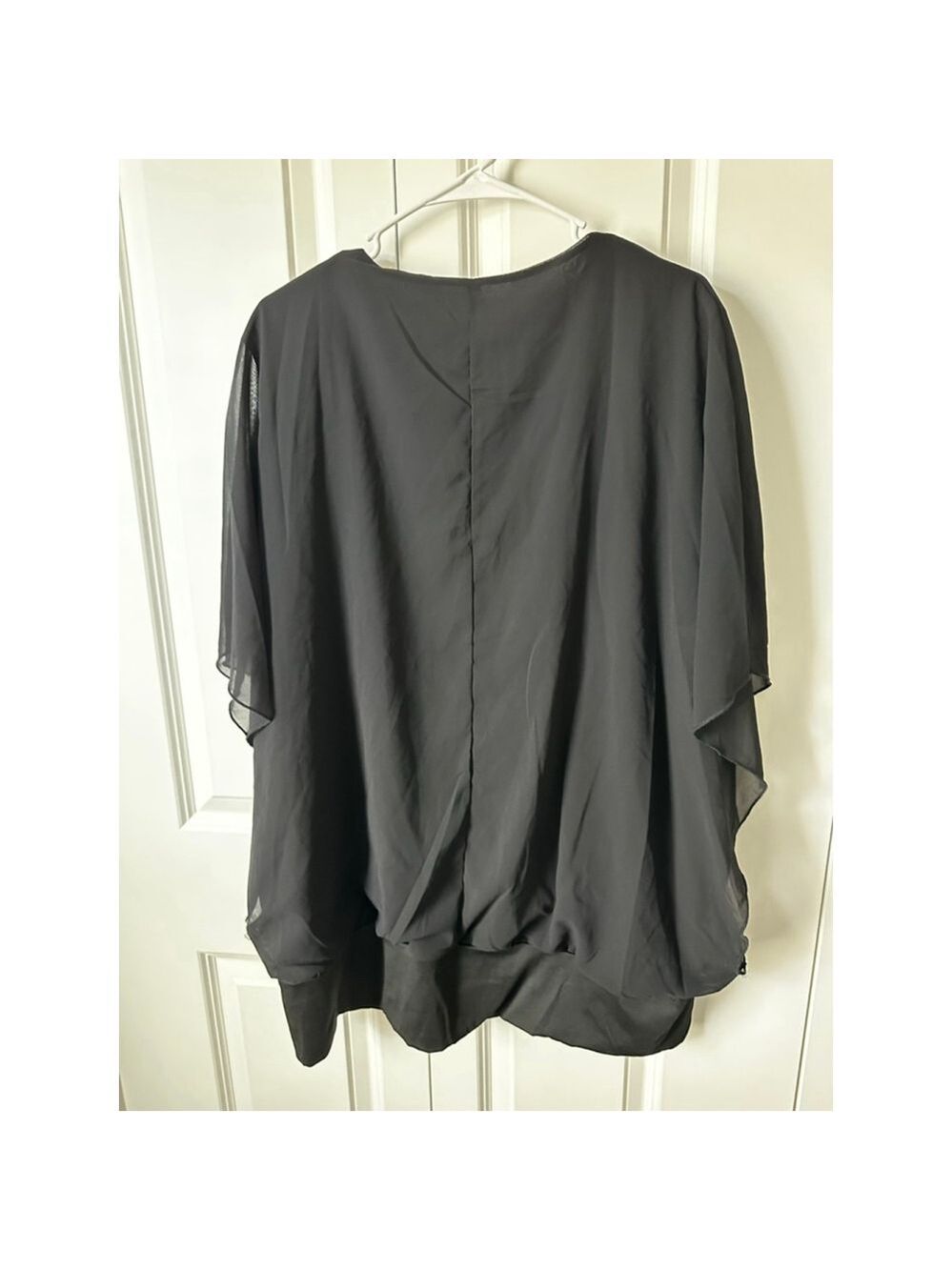 Black Blouse 5X - Picture 2 of 6